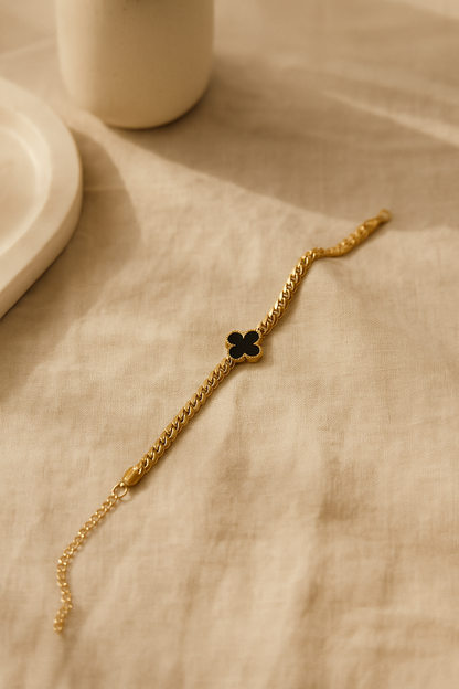 Noir Clover Bracelet