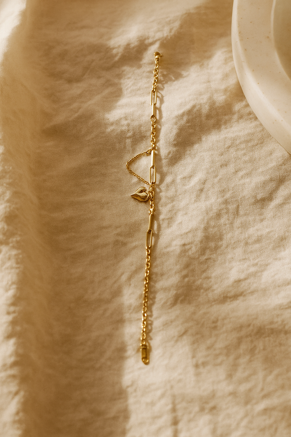 Golden Heart Link Bracelet